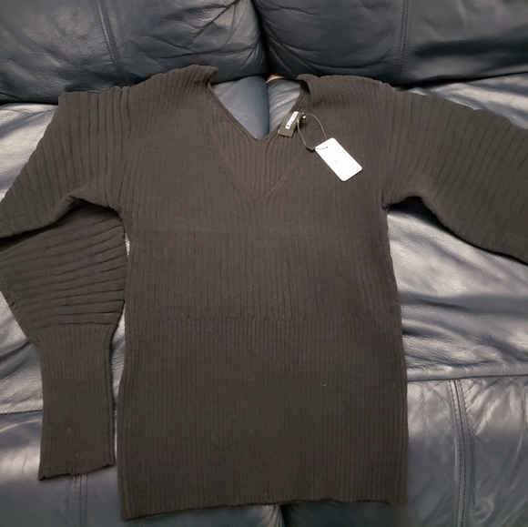 Express sweater - Picture 1 of 3